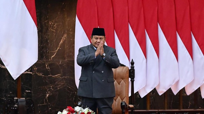Prabowo saat Rancangan Anggaran Pendapatan dan Belanja Negara (RAPBN) 2027 dan Nota Keuangan di Gedung DPR/MPR, Senayan, Jakarta, Jumat (14/8/2026).