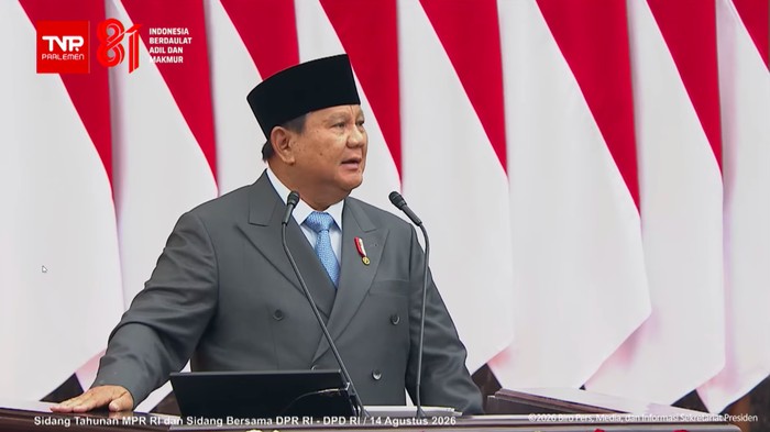 Presiden Prabowo Subianto dalam pidato kenegaraan di Sidang Tahunan MPR dan Sidang Bersama DPR-DPD 2026 di kompleks parlemen, Senayan. (YouTube Setpres)
