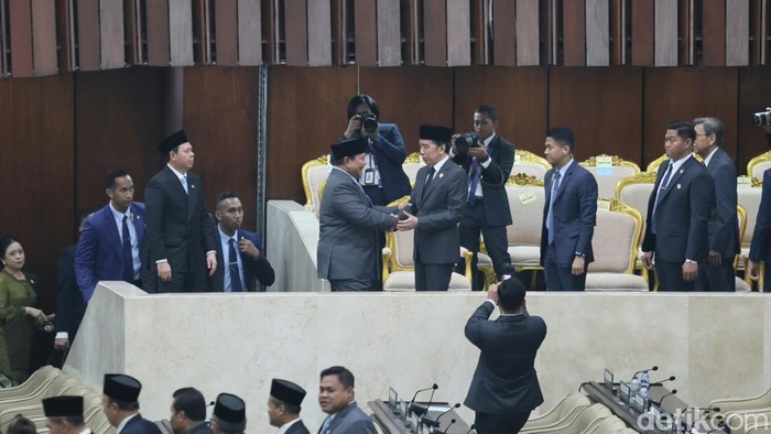 Sidang Tahunan MPR RI dan Sidang Bersama DPR-DPD RI digelar di kompleks parlemen, Senayan, Jakarta, Jumat (14/8/2026). Presiden Prabowo Subianto menyampaikan Pidato Kenegaraan dalam agenda tahunan tersebut.