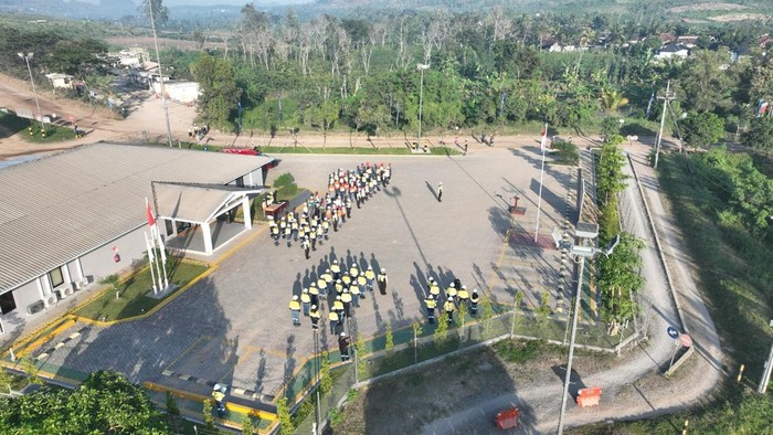 PT Bumi Suksesindo (BSI) menorehkan capaian 25 juta jam kerja tanpa kecelakaan kerja atau lost-time injury (LTI)