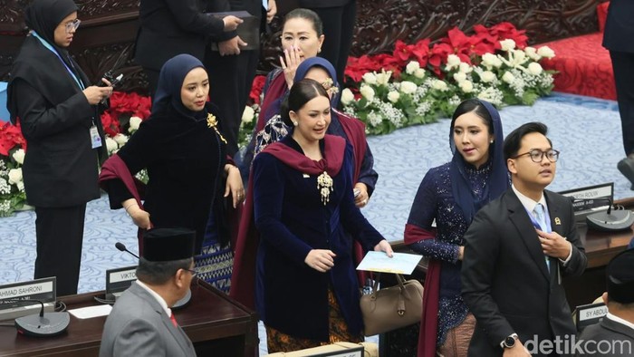 Sidang Tahunan MPR dan Sidang Bersama DPR-DPD 2026 di Gedung Nusantara MPR/DPR/DPD RI digelar hari ini Jumat, (14/8/2026). Kegiatan ini merupakan bagian dari rangkaian acara pokok peringatan HUT ke-81 RI.