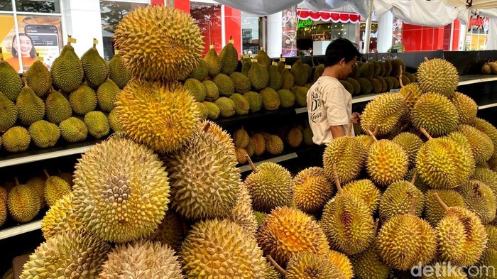 Trans Durian Roadshow 2026 yang digelar di Transmart Buahbatu, Jalan Terusan Bojongsoang, Kabupaten Bandung.