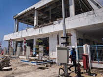 Bangunan di Pelabuhan Rusak-Hotel Tutup Akibat Gempa M7,7 di NTT
