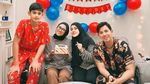 Asyik! Sonny Septian-Fairuz A Rafiq Kasih Kado Ultah Tiket Konser BTS ke Tim
