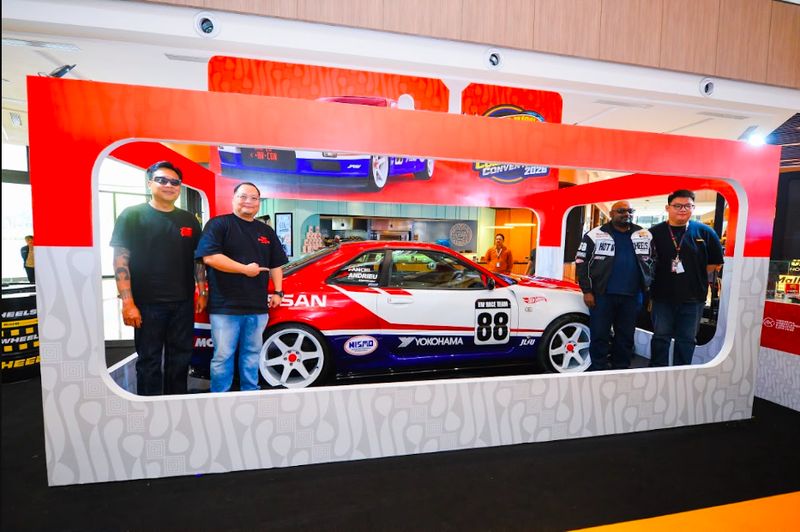Masyarakat bisa berkesempatan menyaksikan secara langsung wujud skala asli 1:1 mobil Hot Wheels Convention Car 2026, Nissan Skyline GTR V-Spec II dalam acara Pre-Event Hot Wheels Indonesia Collectors Convention 2026.