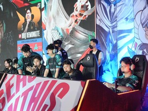 Jadwal MPL ID S18 Week 7: RRQ Hoshi Vs Evos
