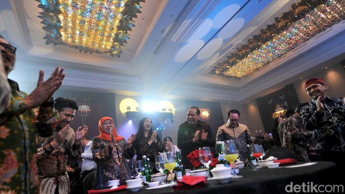 Melihat Kemeriahan Grand Opening Trans Luxury Hotel Surabaya