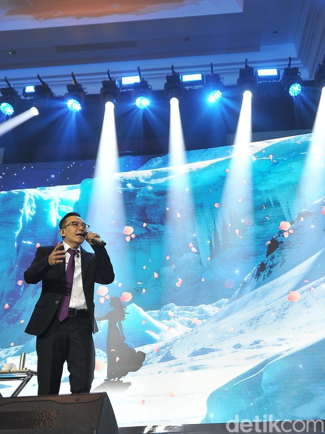 Melihat Kemeriahan Grand Opening  The Trans Luxury Hotel Surabaya