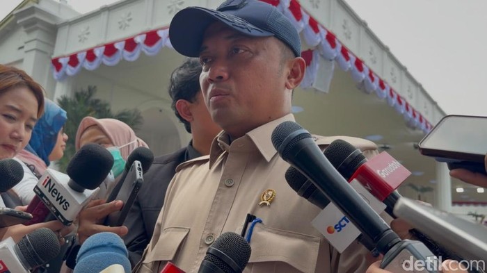 Mensesneg Prasetyo Hadi.