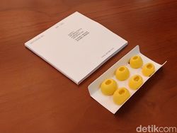 Unboxing Nothing Ear (3a), Earbuds Transparan yang Bisa Rekam Meeting