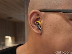 Unboxing Nothing Ear (3a), Earbuds Transparan yang Bisa Rekam Meeting