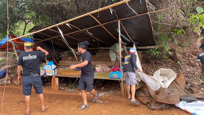 Pengendara mobil dipalak Rp 205 ribu saat melewati jalur Seba-seba, Kabupaten Morowali, Sulawesi Tengah (Sulteng).