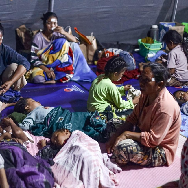 Tenda Pengungsian Jadi Tempat Berlindung Warga Terdampak Gempa