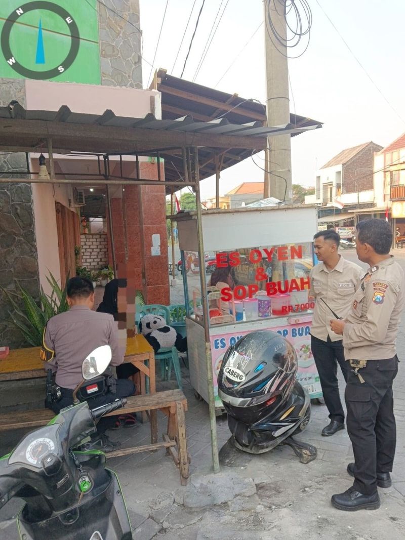 Polres Lamongan Call Center 110 Polres Lamongan Tangani Tiga Kasus dalam Sehari