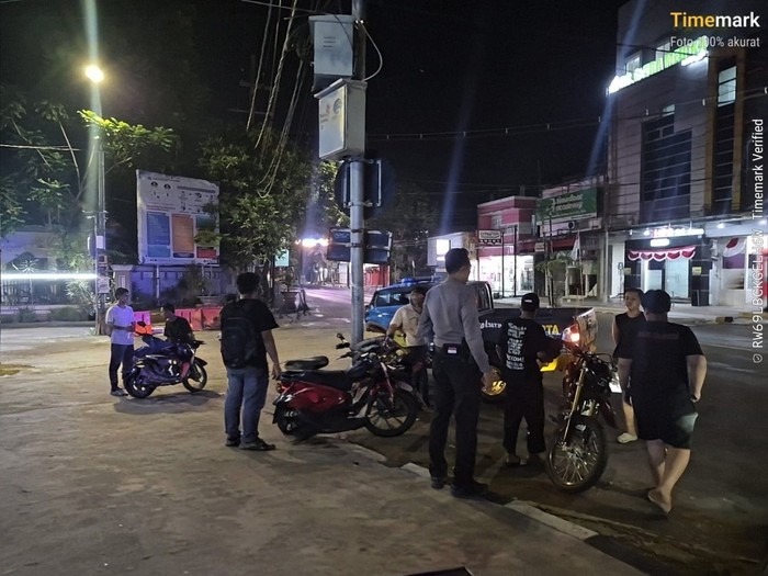 Call Center 110 Polres Lamongan Tangani Tiga Kasus dalam Sehari