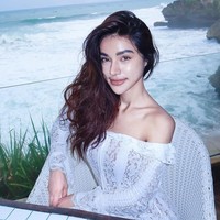 Kabar kepergian pemilik nama lengkap Putri Andriani Juficha itu dikonfirmasi oleh Miss Grand Indonesia. Dalam unggahan di media sosial, Putri disebut sebagai wanita yang kuat. Foto: dok instagram Putri Andriani Juficha