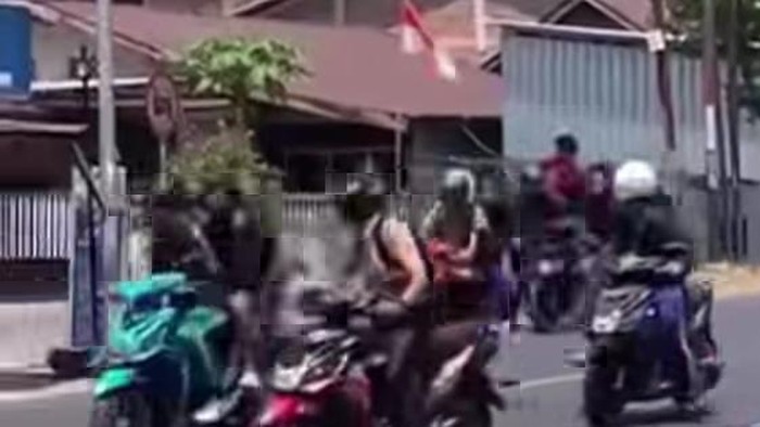 Tawuran pelajar di Palopo.