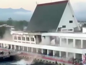 Video BNPB: 995 Kali Gempa Susulan di NTT, Hanya 46 yang Dirasakan