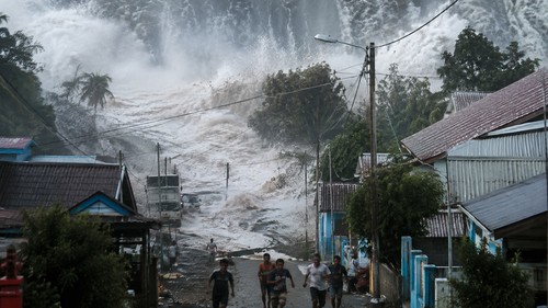 Ilustrasi tsunami. (CHat GPT)