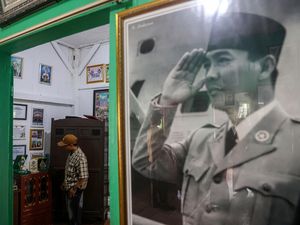 Video: Makna Peci di Mata Bung Karno, Bukan Sekadar Aksesori