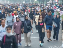 Jelang HUT RI ke-81, CFD Jakarta Dipadati Ribuan Warga