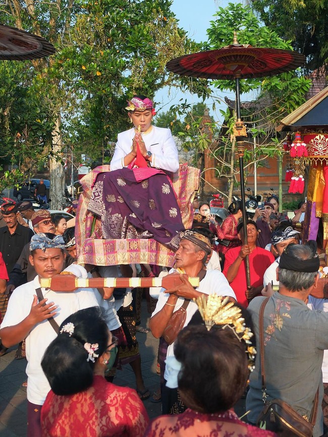 Joli Pengantin Diarak, Pernikahan Agung Tabanan Kembali Digelar Usai 60 Tahun