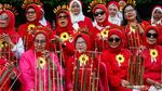 Lansia Tak Kalah Semangat, Angklung Meriahkan CFD Jakarta Jelang HUT RI