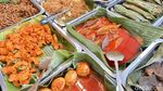 Nasi Uduk Sejak 1890 di Bogor Ini Punya Lauk Unik, Ada Picung dan Torpedo