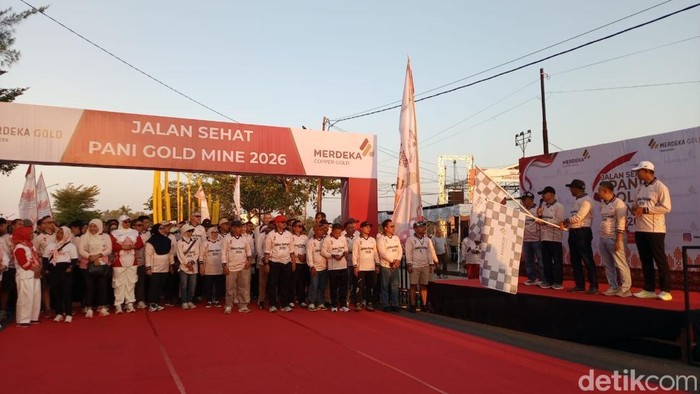 Pani Gold Mine menggelar jalan sehat di Pohuwato.
