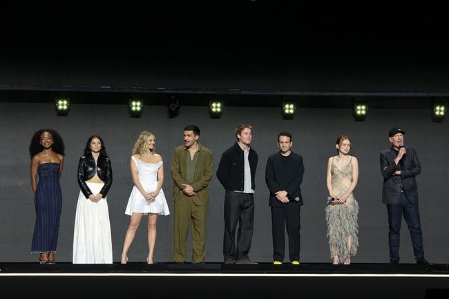 Marvel Studios memperkenalkan sejumlah pemain yang akan membintangi film terbaru X-Men dalam acara Disney D23 Showcase di Anaheim, California, Jumat (14/8). Foto: Getty Images for Disney/Jesse Grant