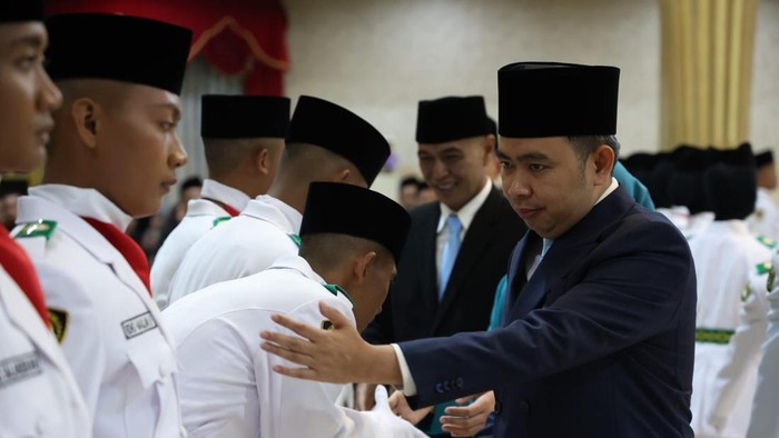 Bupati Fawait usai mengukuhkan Paskibraka Jember