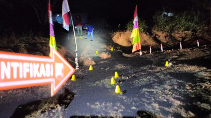 Polisi olah TKP penusukan warga di Mesuji Lampung