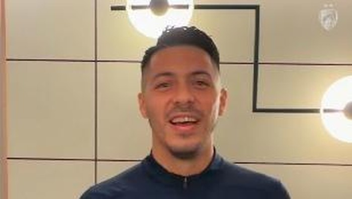 PSM Makassar resmi memperkenalkan Sergio Aguero sebagai pemain anyar di Super League 2026/2027.