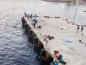 Video: Cerita Pekerja Kapal Saat Gempa NTT Bikin Penumpang Jatuh ke Laut