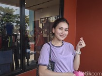 Rayakan HUT ke-81 RI, Ayu Ting Ting Gelar Lomba Padel Demi Sang Ibu