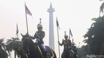 Bendera Pusaka dan Teks Proklamasi Diarak Naik Kereta Kencana ke Istana