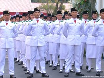 Formasi Lengkap Paskibraka Tim Indonesia Beradaulat di Upacara HUT ke-81 RI