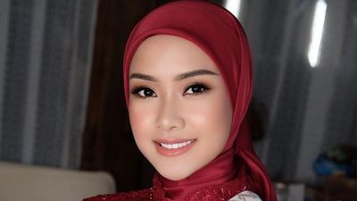 7 Gaya Hijab Cita Rahayu Dampingi Mahardika Soekarno Upacara HUT RI di Istana