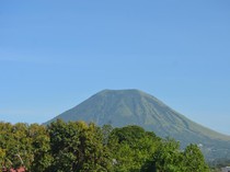 Gunung Lokon, Highland Tomohon yang Bikin Betah Menjauh dari Hiruk Pikuk Kota