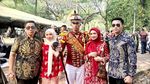 Isra Mashel Pimpin Drum Corps Pelopor Cenderawasih di Kirab Bendera Merah Putih