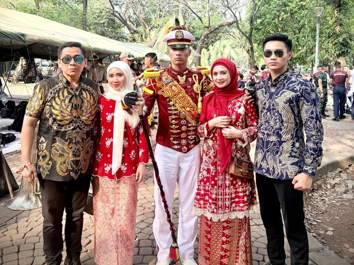 Isra Mashel Arifin stickmaster utama Drum Corps Pelopor Cenderawasih.
