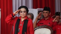 Pimpin Upacara HUT Ke-81 RI di PDIP, Megawati Kenang Perjuangan Bung Karno