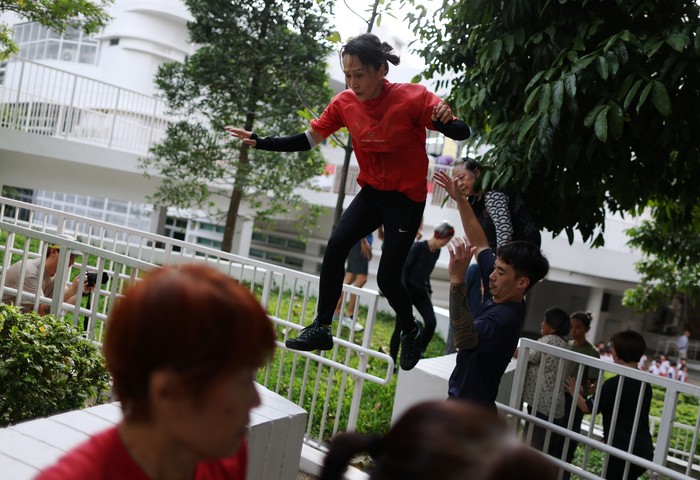 Lansia Singapura Parkour