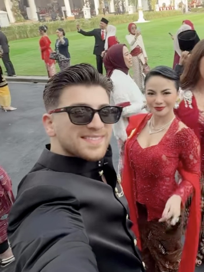 Luna Maya, Anggu C Sasmi, Raline Shah Luna Maya, Anggu C Sasmi, Raline Shah hadiri upacara HUT RI