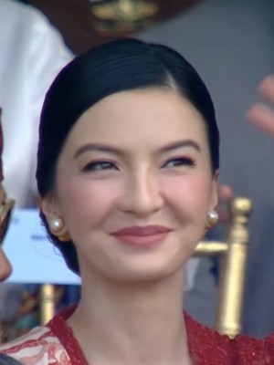 Momen-momen Selebritas di Upacara HUT ke-81 RI di Istana Merdeka