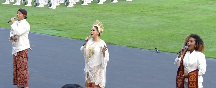 Maia Estianty hadiri upacara bendera di Istana Negara