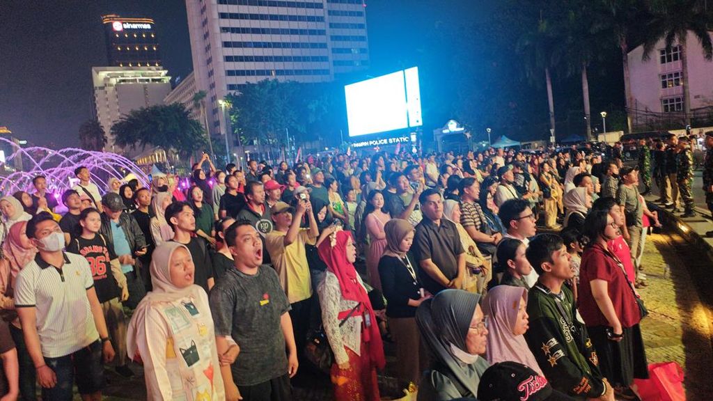 Video: Feel Koplo Goyang Warga di Bundaran HI