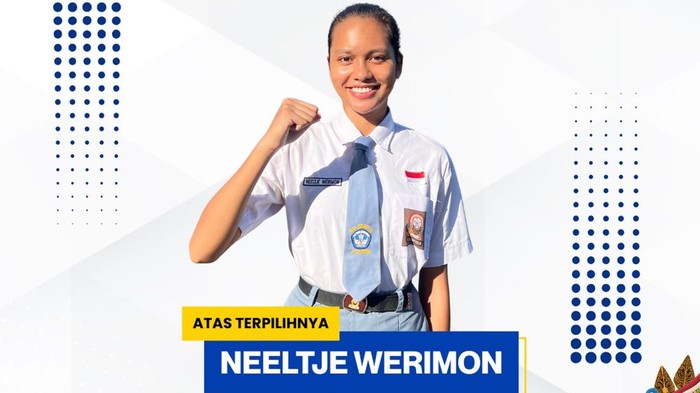 Neeltjen Warimon, pembawa baki di upacara penurunan HUT ke-81 RI.