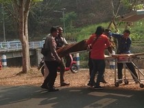 Pemancing di Tulungagung Tewas Saat Joran Senggol Kabel Listrik