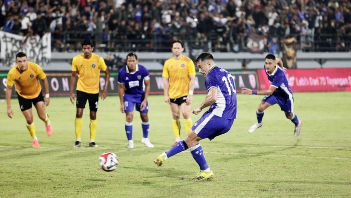 Persib Bandung.